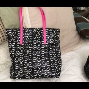 Kate Spade black white pink bow print tote purse